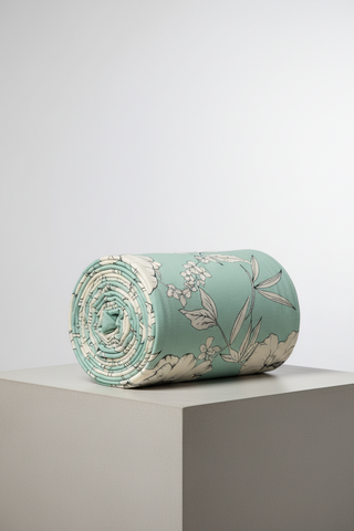 BOGOTA FABRIC WITH ELEGANT LINEAR BOTANICAL STYLE