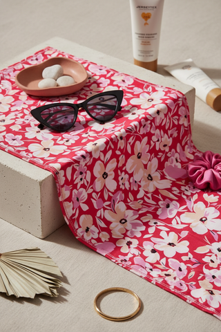 SWIMWEAR FABRIC WITH PRETTY FLORAL PRINT